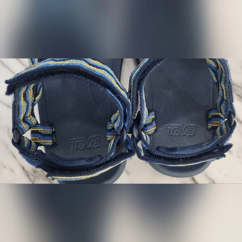 Teva blue triple velcro strap kid's sandals Size 13